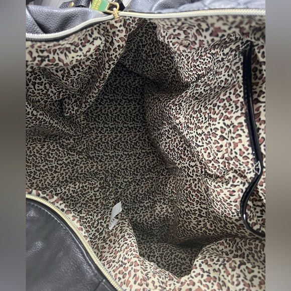 Steve Madden Black Bag- Leopard Print Interior - Picture 7 of 10